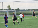 Laatste training S.K.N.W.K. JO11-1JM (partijtje tegen de ouders) van maandag 27 mei 2024 (115/137)